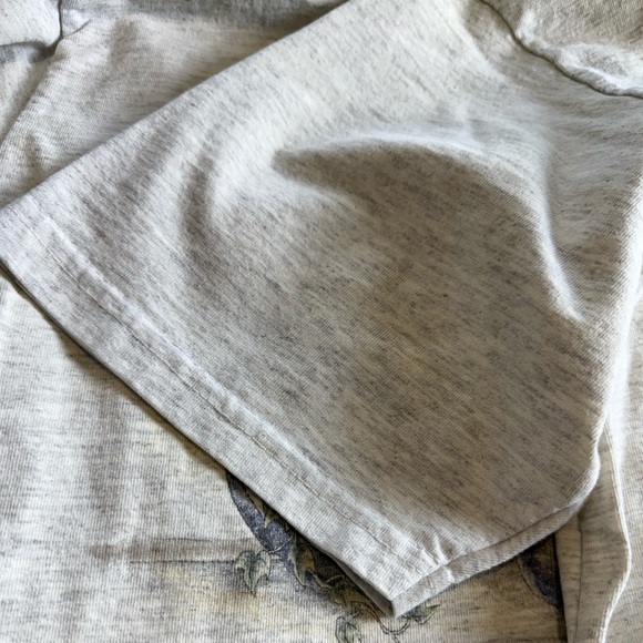 Northern Reflextion Vintage 90s Y2K Grey Floral Graphic Cropped Tee, size Medium - Picture 7 of 11